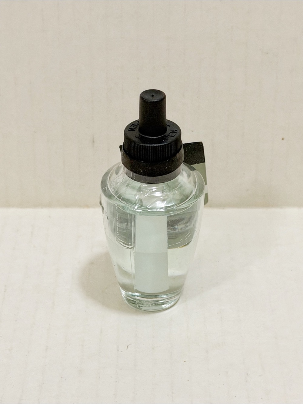 Bath and body works Wallflower White Tea & Sage - Picture 3 of 3